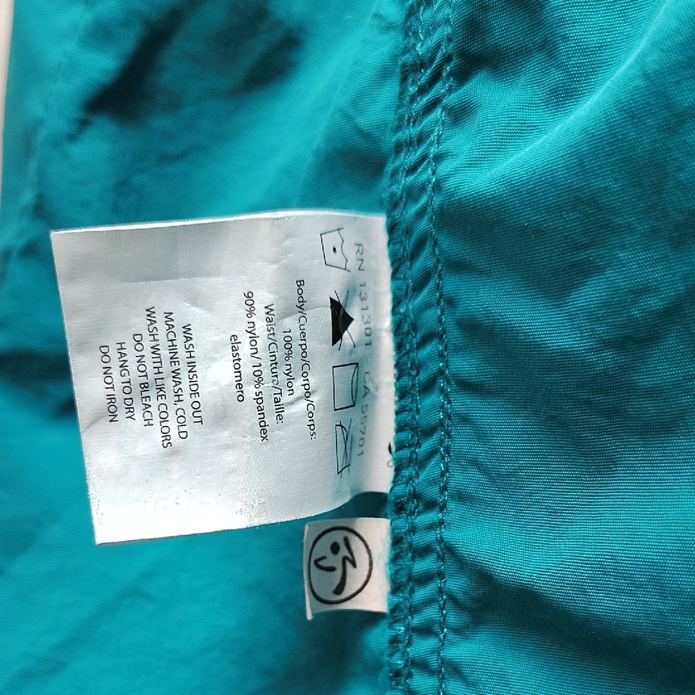 Zumba Fitness Turquoise Activewear - Picture 12 of 12